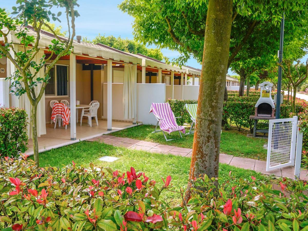 Portofelice Camping Village Ераклеа Маре Екстериор снимка