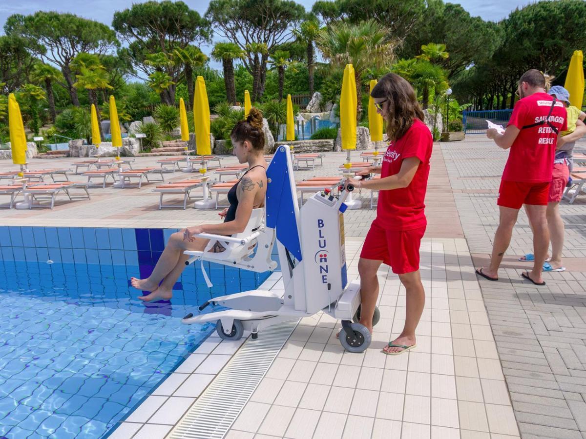 Portofelice Camping Village Ераклеа Маре Екстериор снимка