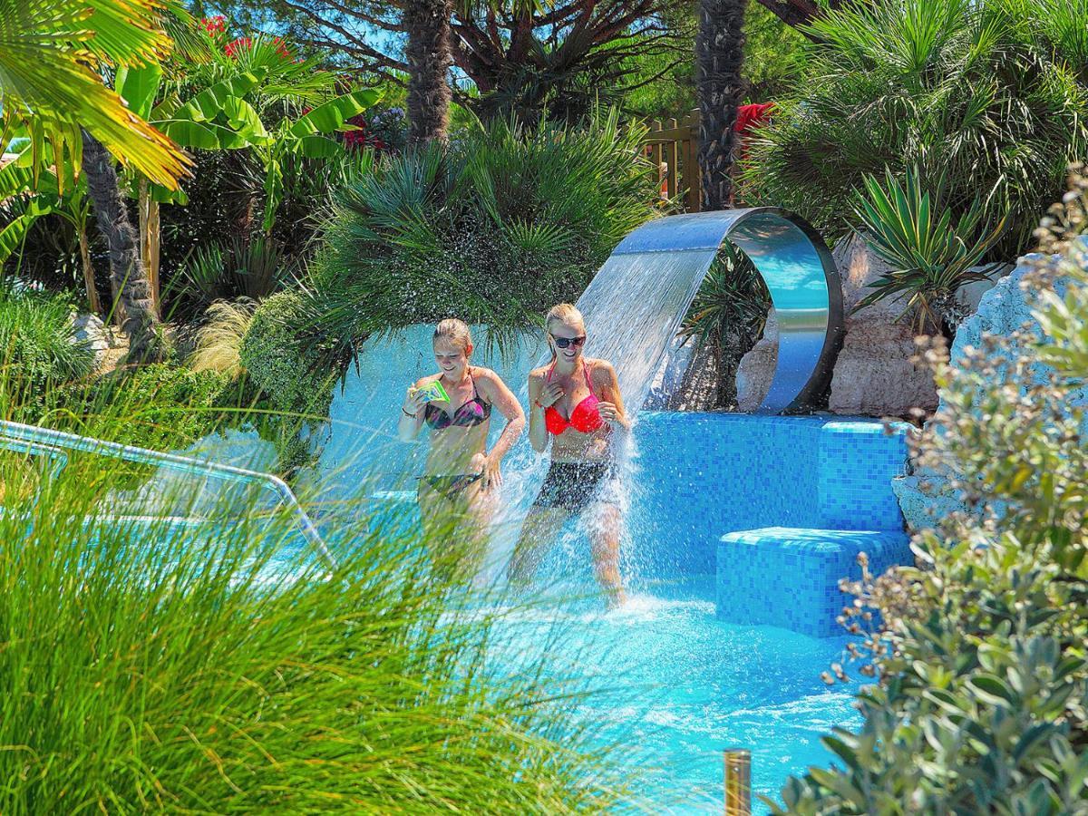 Portofelice Camping Village Ераклеа Маре Екстериор снимка
