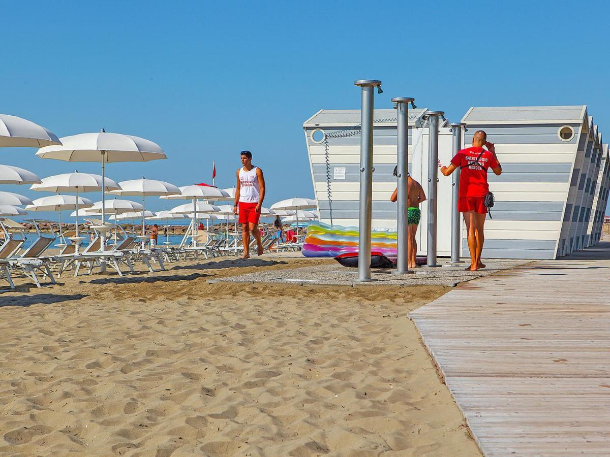 Portofelice Camping Village Ераклеа Маре Екстериор снимка